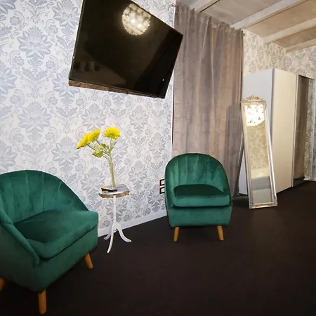 Clesio & Buonconsiglio Apartament *